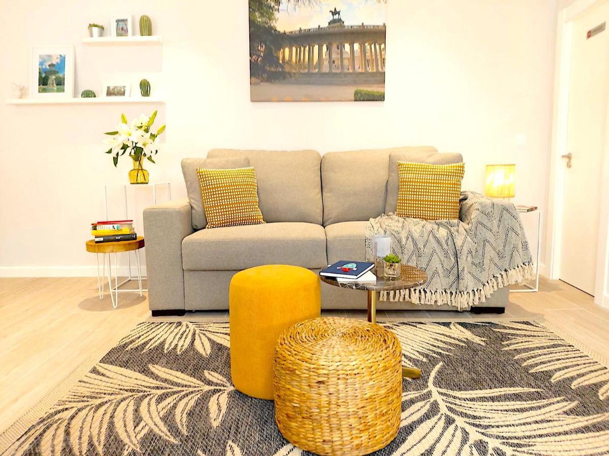 Apartamento Nuevo Y Reformado Al Lado De La Gran Via Madrilena Luaran gambar